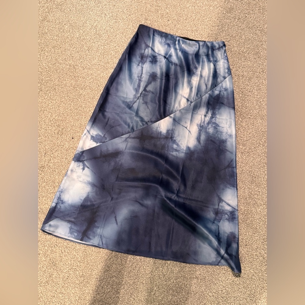 NWOT Carbon38 Asymmetrical Blue Tie-Dye Skirt